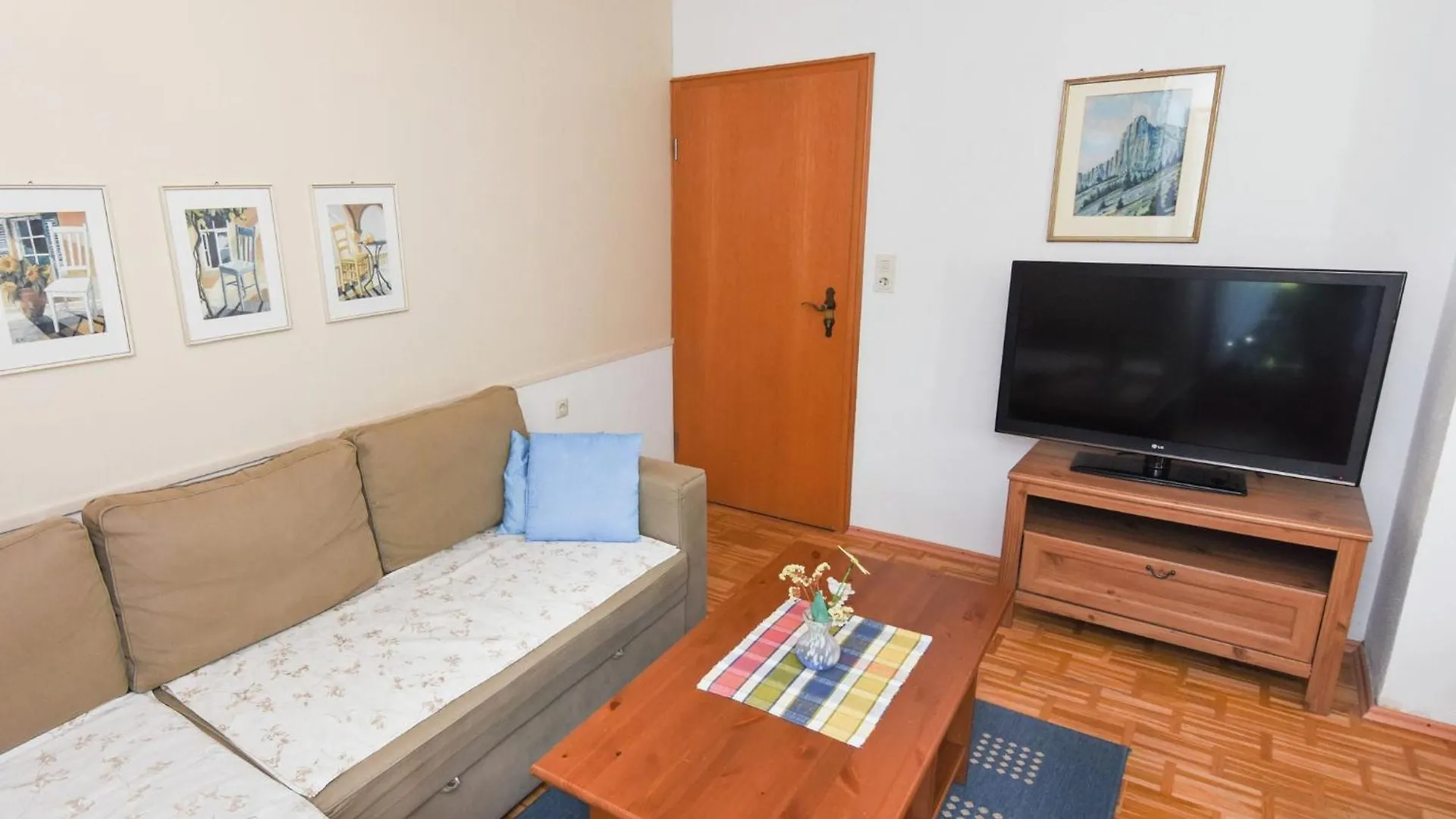 Beautiful Flat In Ruhpolding With Pool Apartment